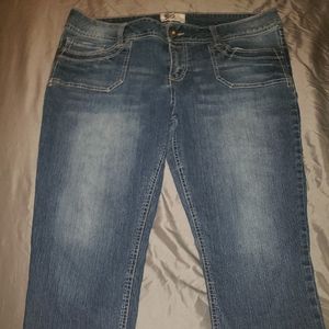 SO Junior's size 17 capri